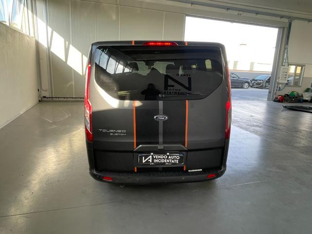 FORD Tourneo Custom 320 2.0 ECOBLUE 170CV AUT. PC SPORT