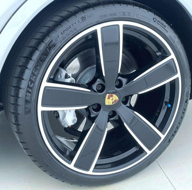 Porsche Cayenne Cayenne 4.0 V8 Turbo
