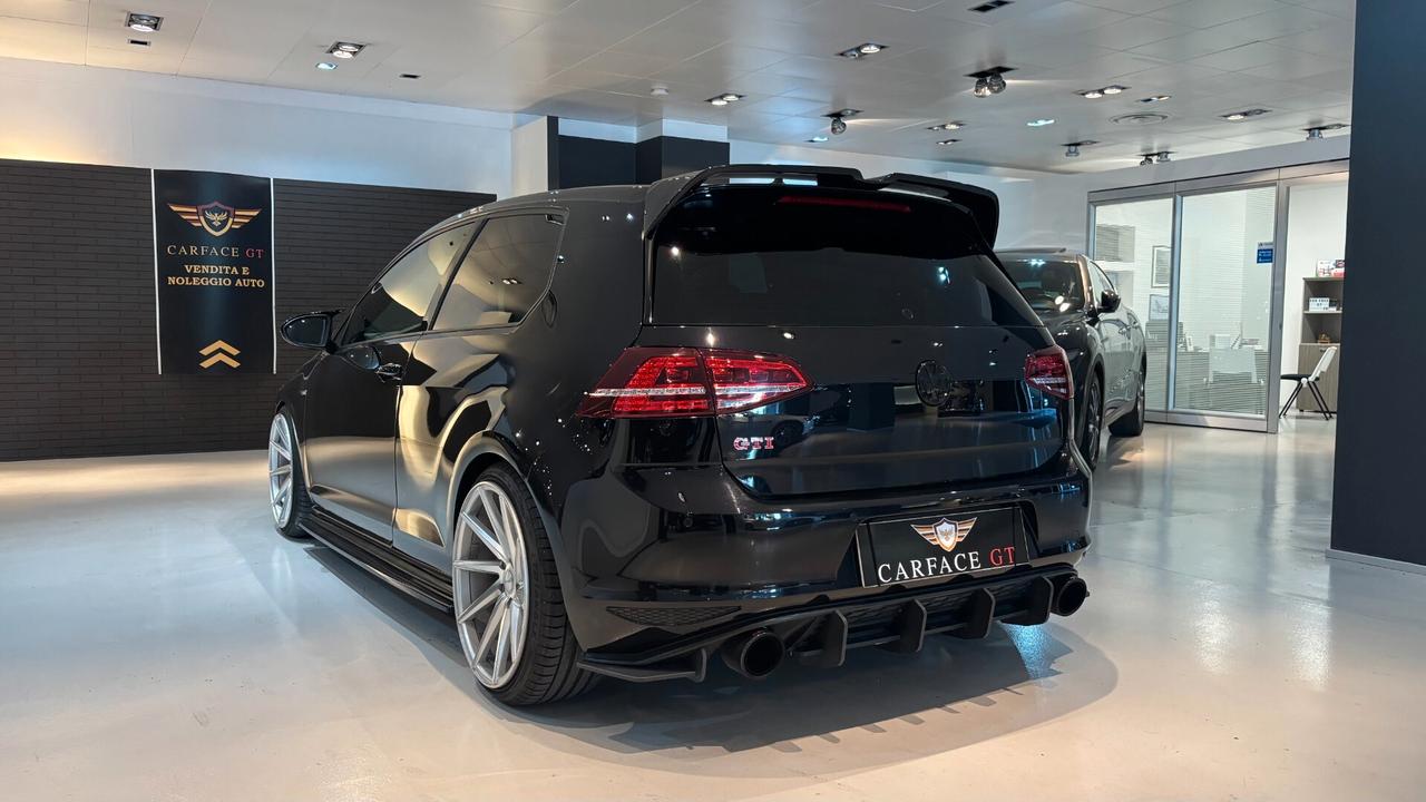 VOLKSWAGEN GOLF GTI 2.0 BENZINA 230CV - 2014