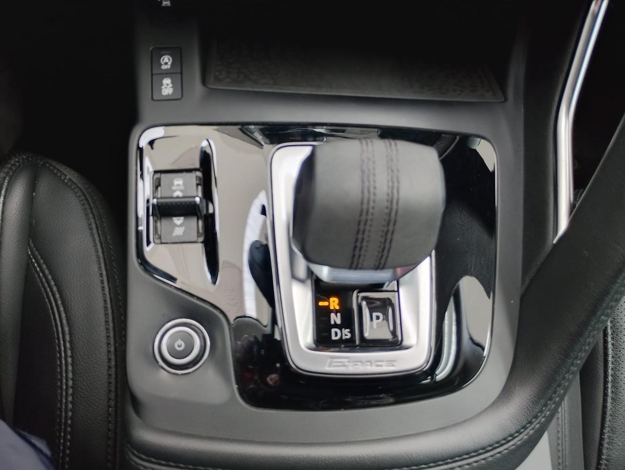 Jaguar E-Pace 2.0D I4 163 CV AWD Auto R-Dynamic SE