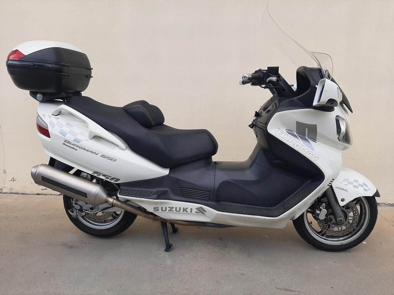 Suzuki Burgman 650 Executive ABS