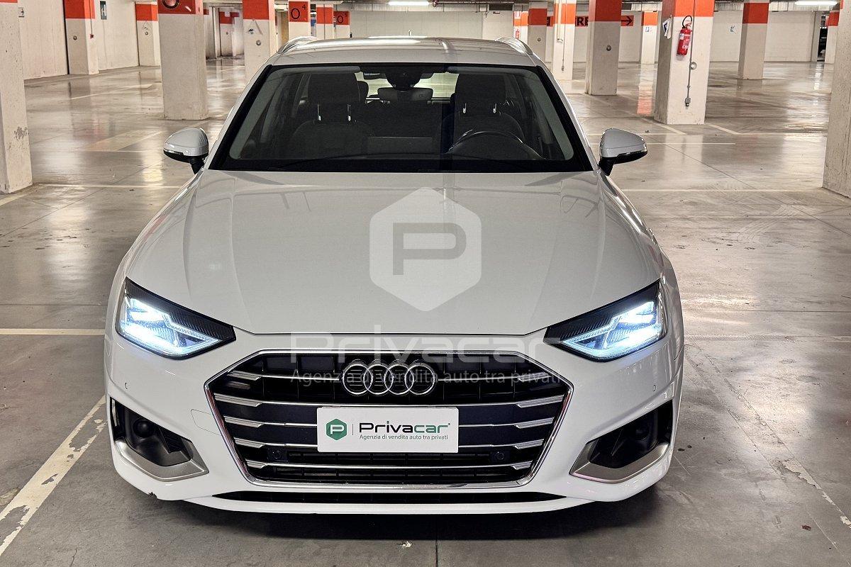 AUDI A4 Avant 35 TFSI S tronic Business Advanced