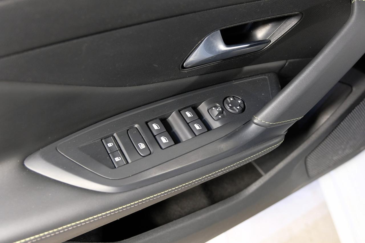 Peugeot 308 BlueHDi 130 S&S EAT8 SW GT