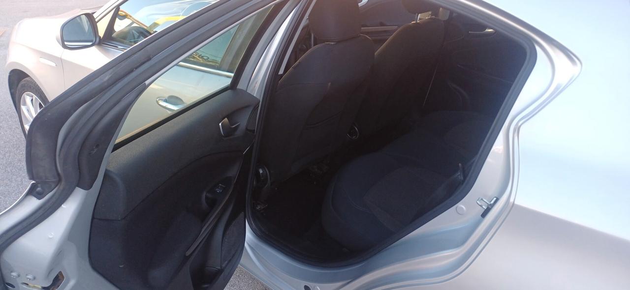Alfa Romeo Giulietta 1.6 JTDm-2 105 CV Exclusive
