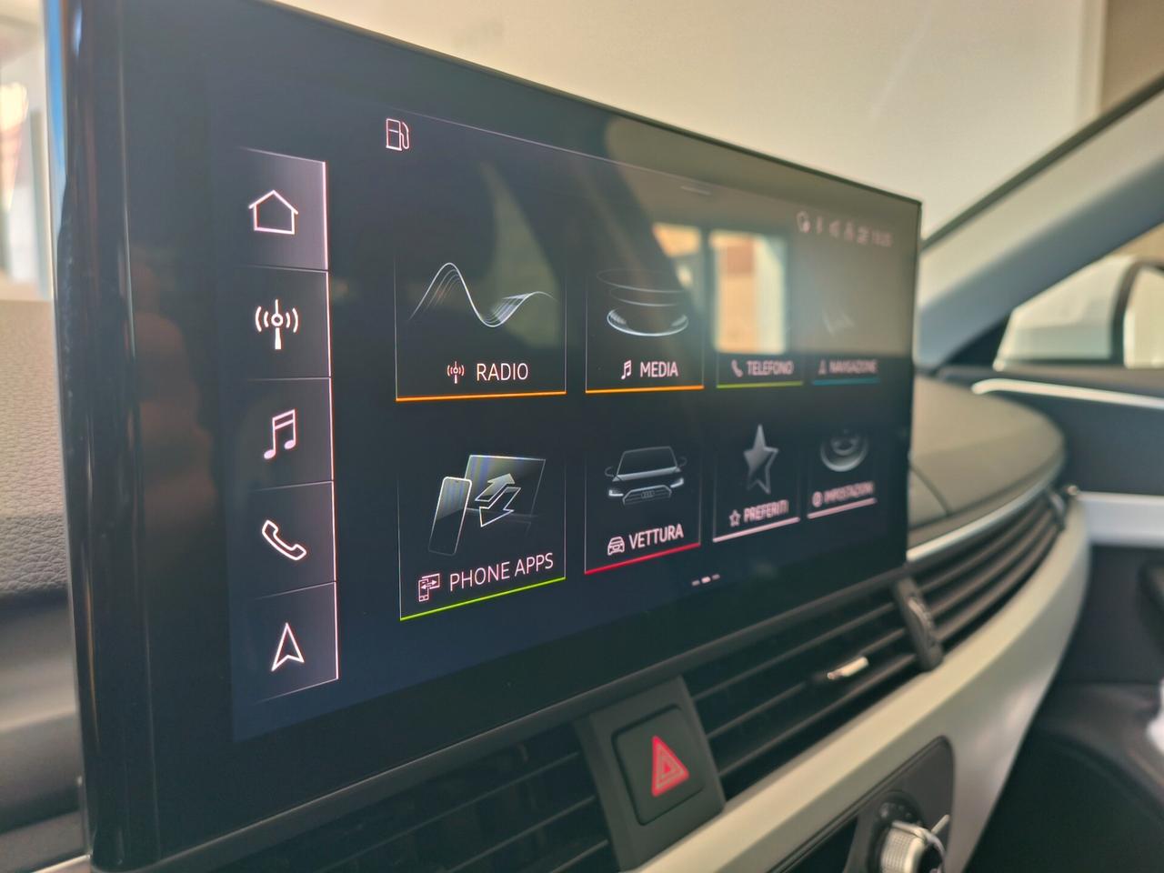 Audi A4 Avant 30 TDI/136 CV S tronic Business