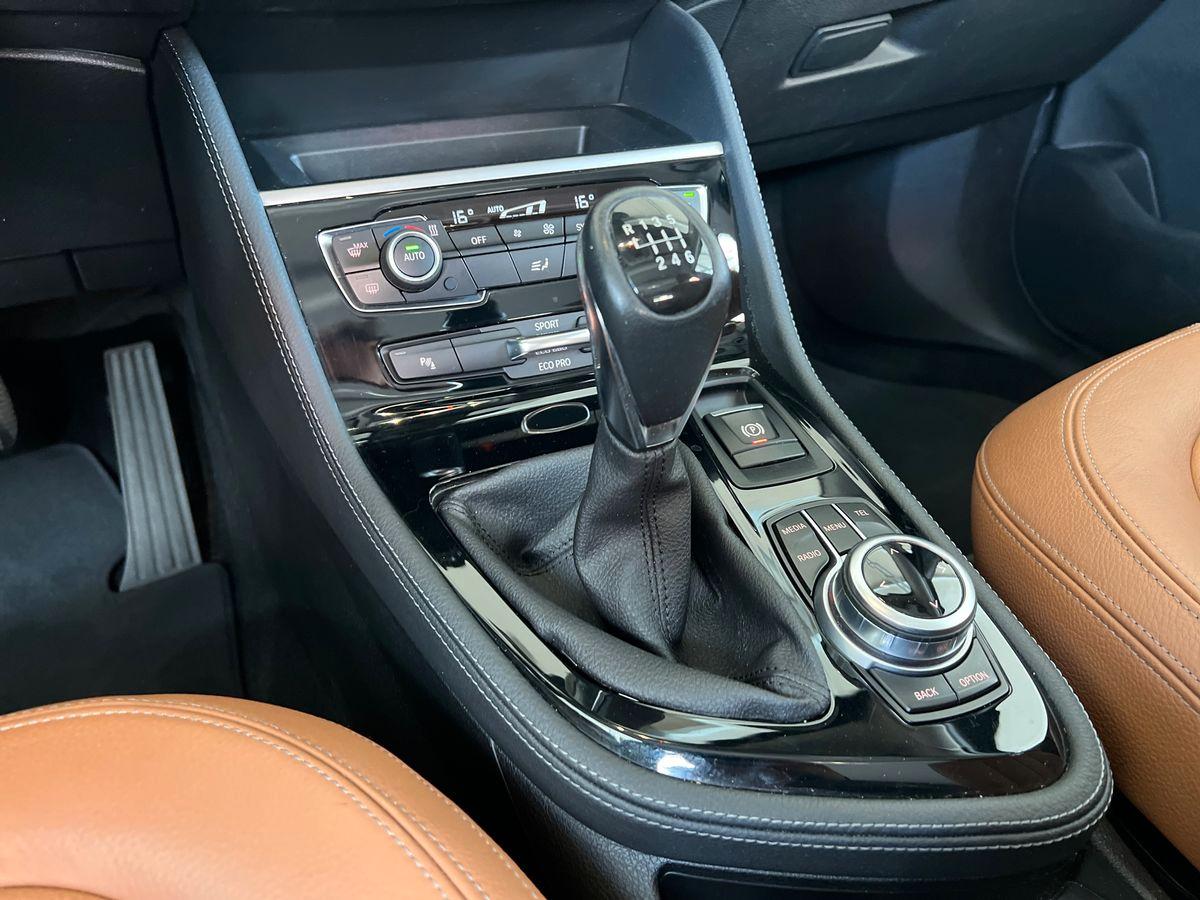 BMW 218d Active Tourer Luxury