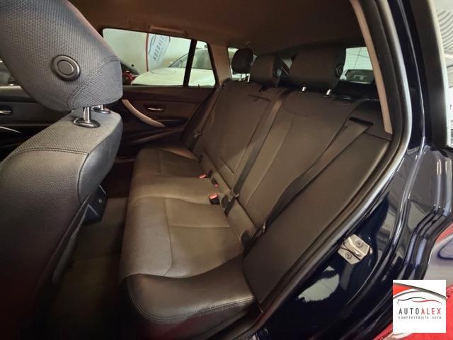 BMW - Serie 3 Touring 318d Touring Business Advantage auto
