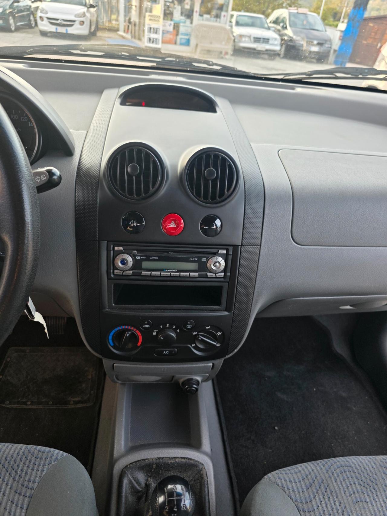 Daewoo Kalos Se Plus con 95.000km Neopatentati ok