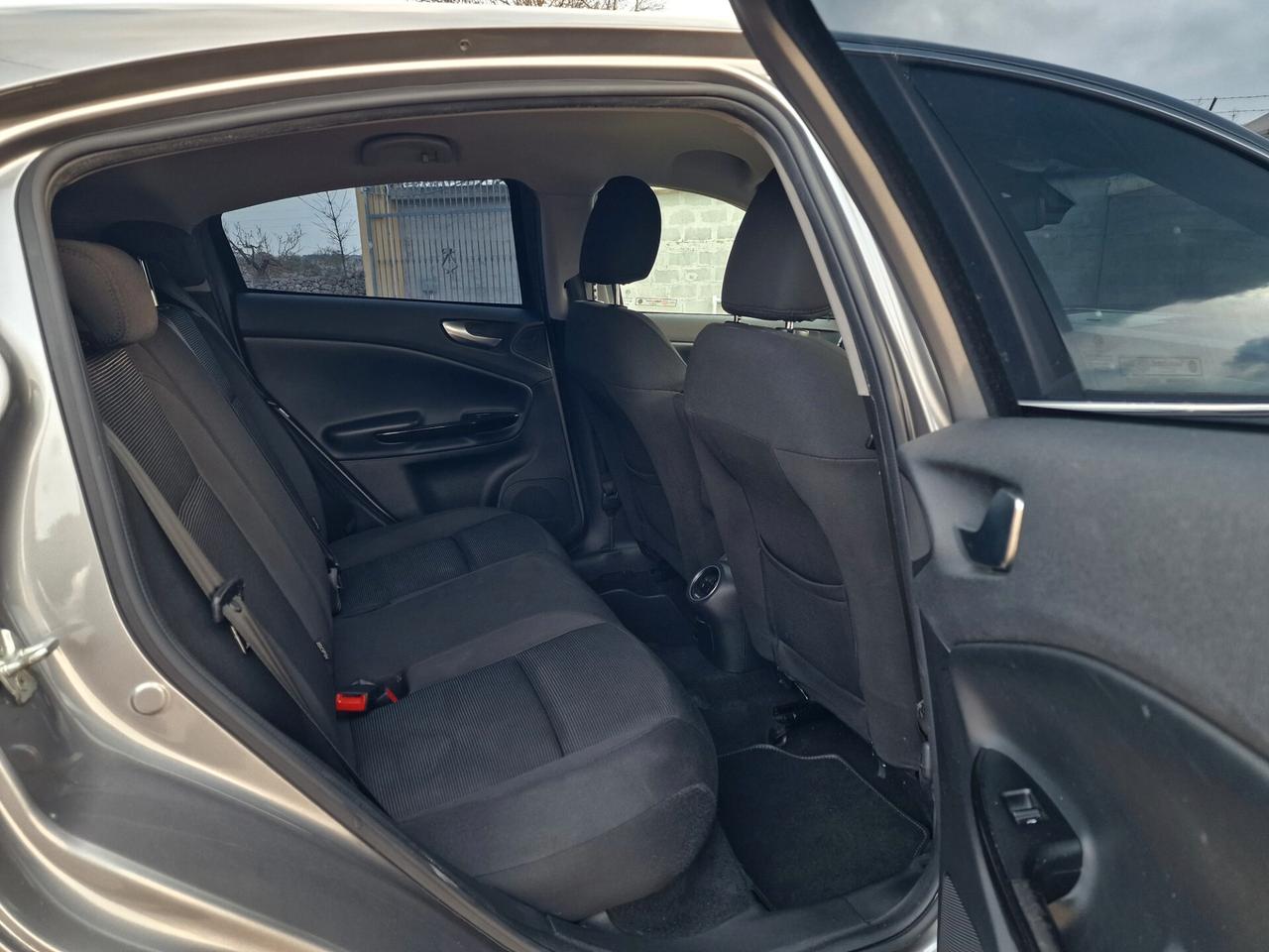 Alfa Romeo Giulietta 1.6 JTDm-2 105 CV Progression