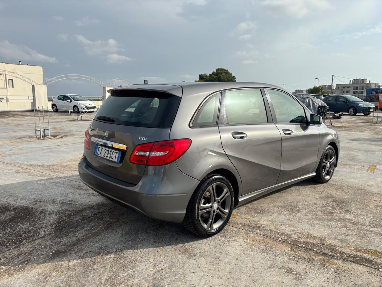 Mercedes-benz B 180 CDI Premium