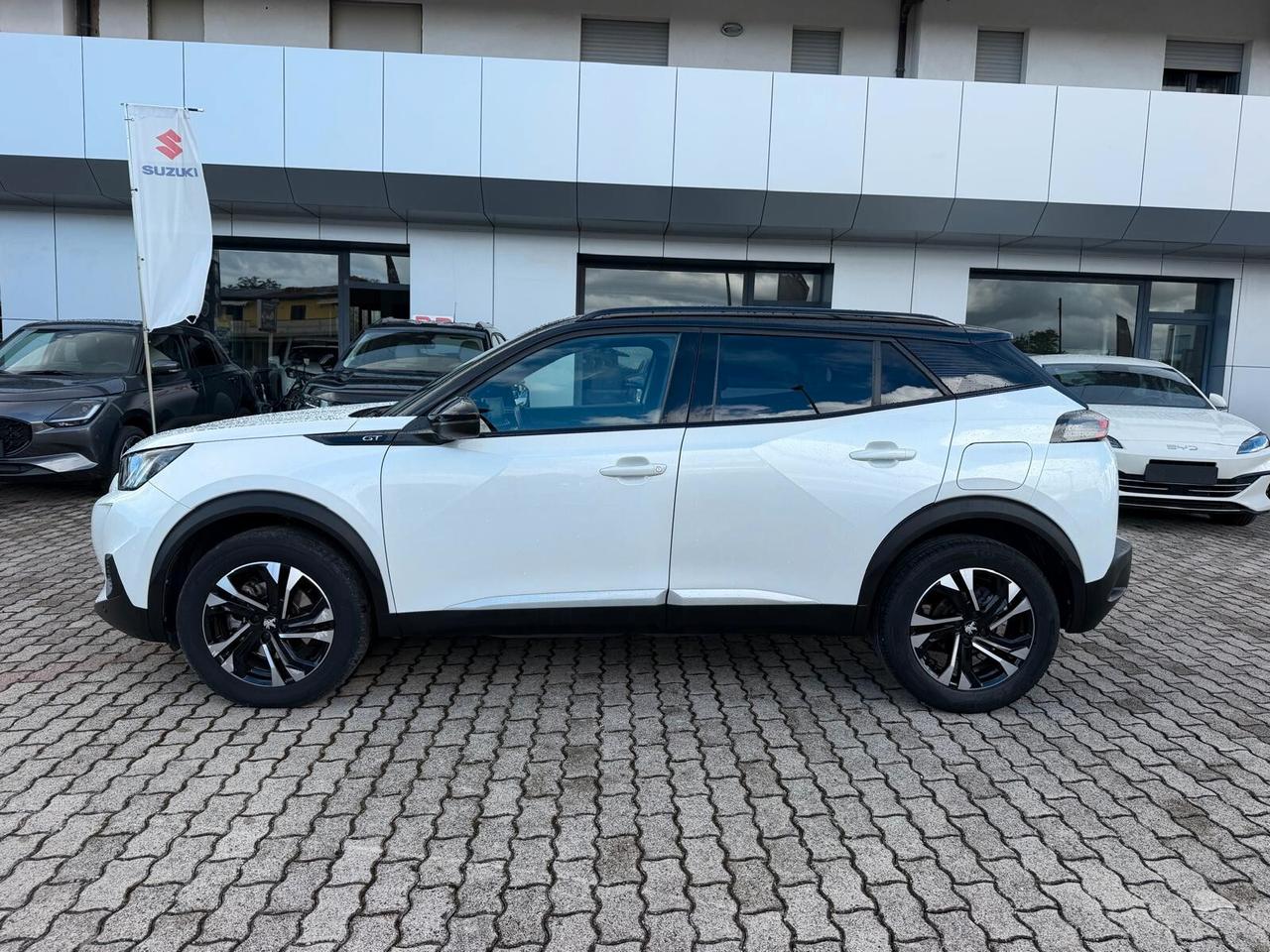 Peugeot 2008 BlueHDi 130 S&S EAT8 GT