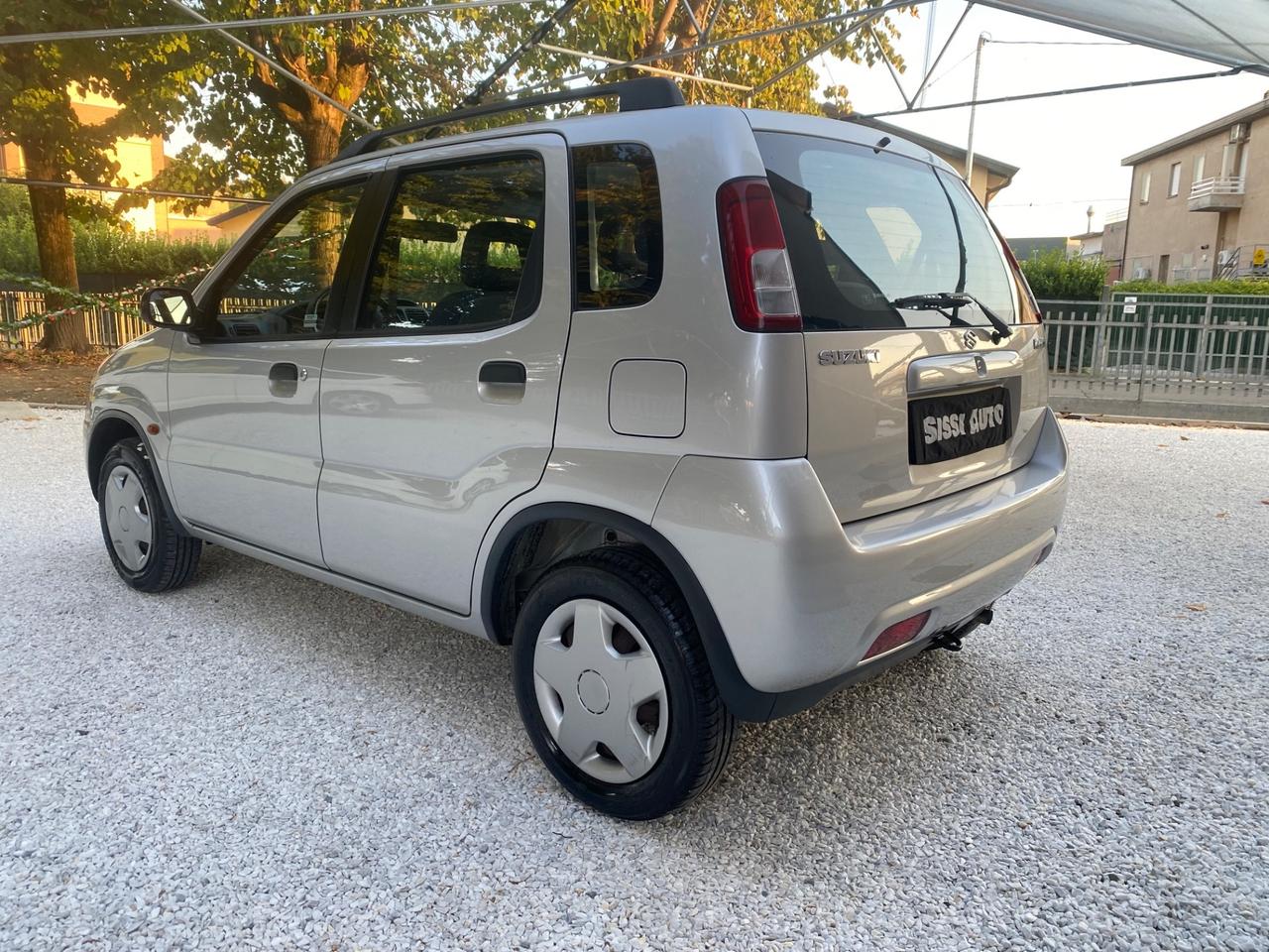 Suzuki Ignis 1.3i 16V cat 4WD GL NEOPATENTATI!!!