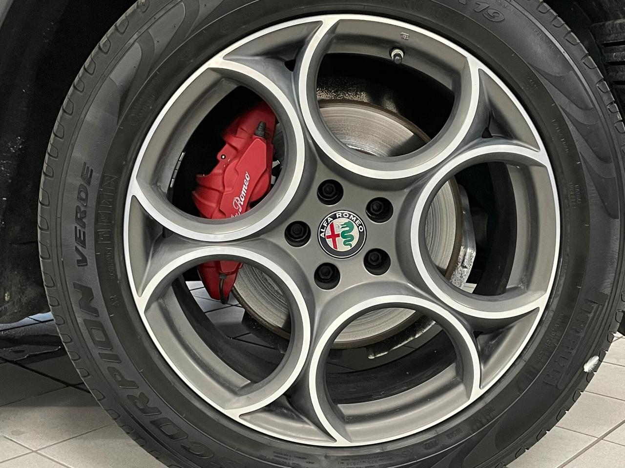 Alfa Romeo Stelvio 2.2 TD 190 CV EXECUTIVE Q4 CERCHI 19" PERFETTA KIT DISTRIBUZIONE SOSTITUITO