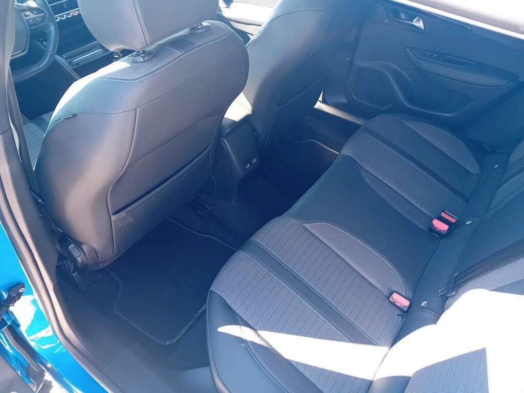 Peugeot 2008 1.2 PureTech Allure Pack