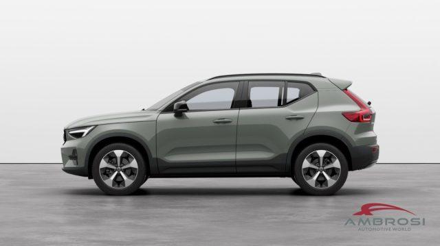 VOLVO XC40 B3 Mild hybrid Benzina Plus Dark