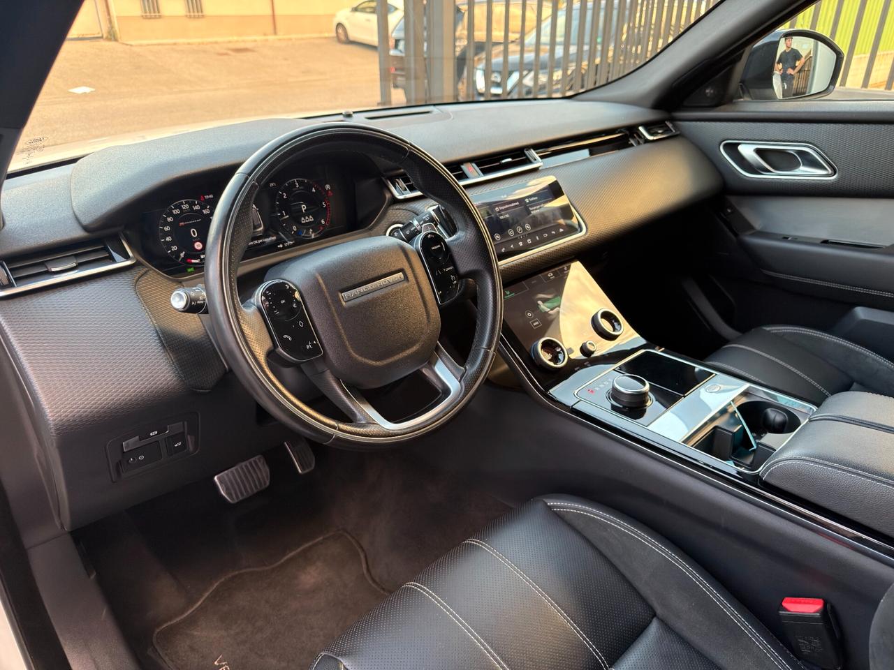 Land Rover Range Velar 2.0D I4 240 CV R-Dynamic HSE