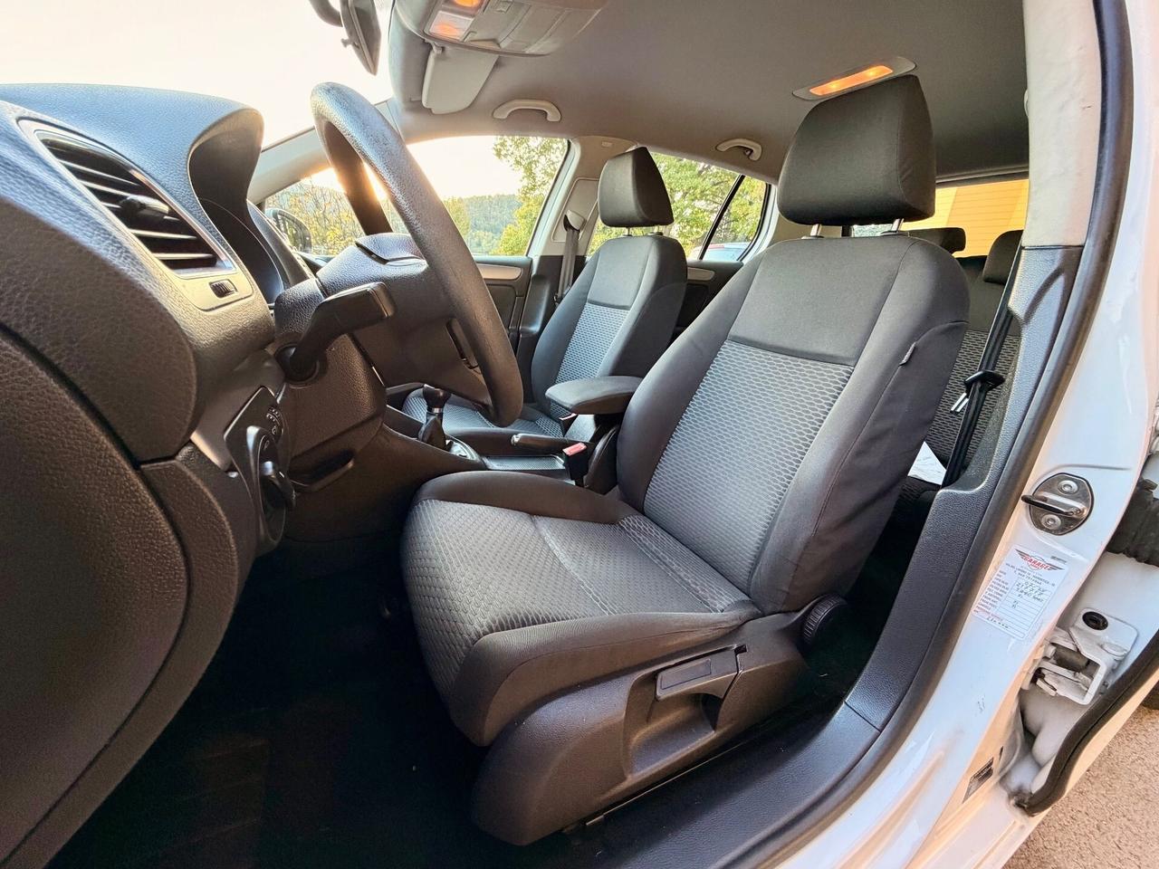 Vw Golf 1.6 B/ GPL 75kw Trendline OK NEOPATENTATI