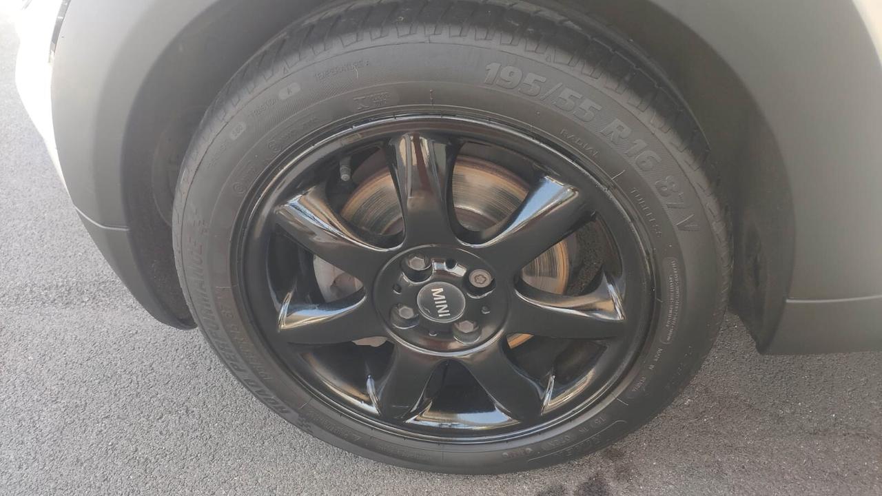 Mini Cooper 1.6 Diesel 109 CV