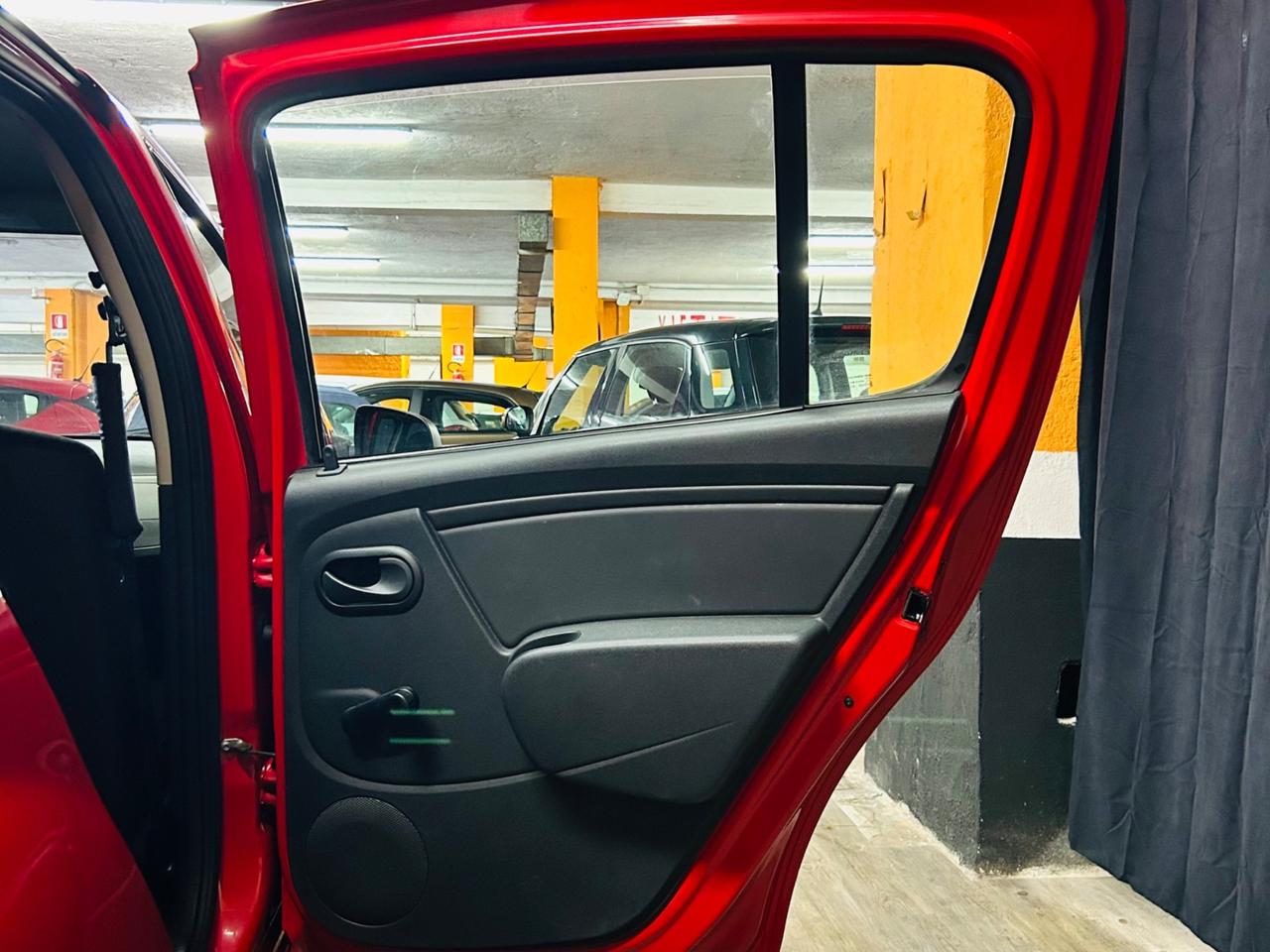 DACIA SANDERO 1.2 BENZINA CON SOLI 65.630 KM