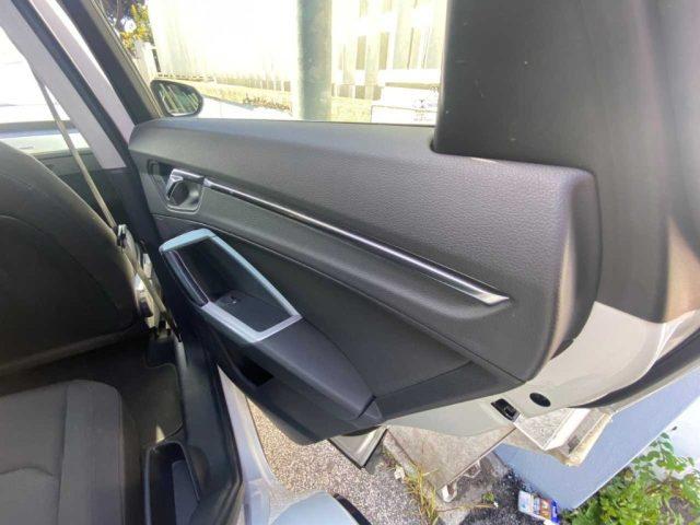 AUDI Q3 35 TDI Business Advanced