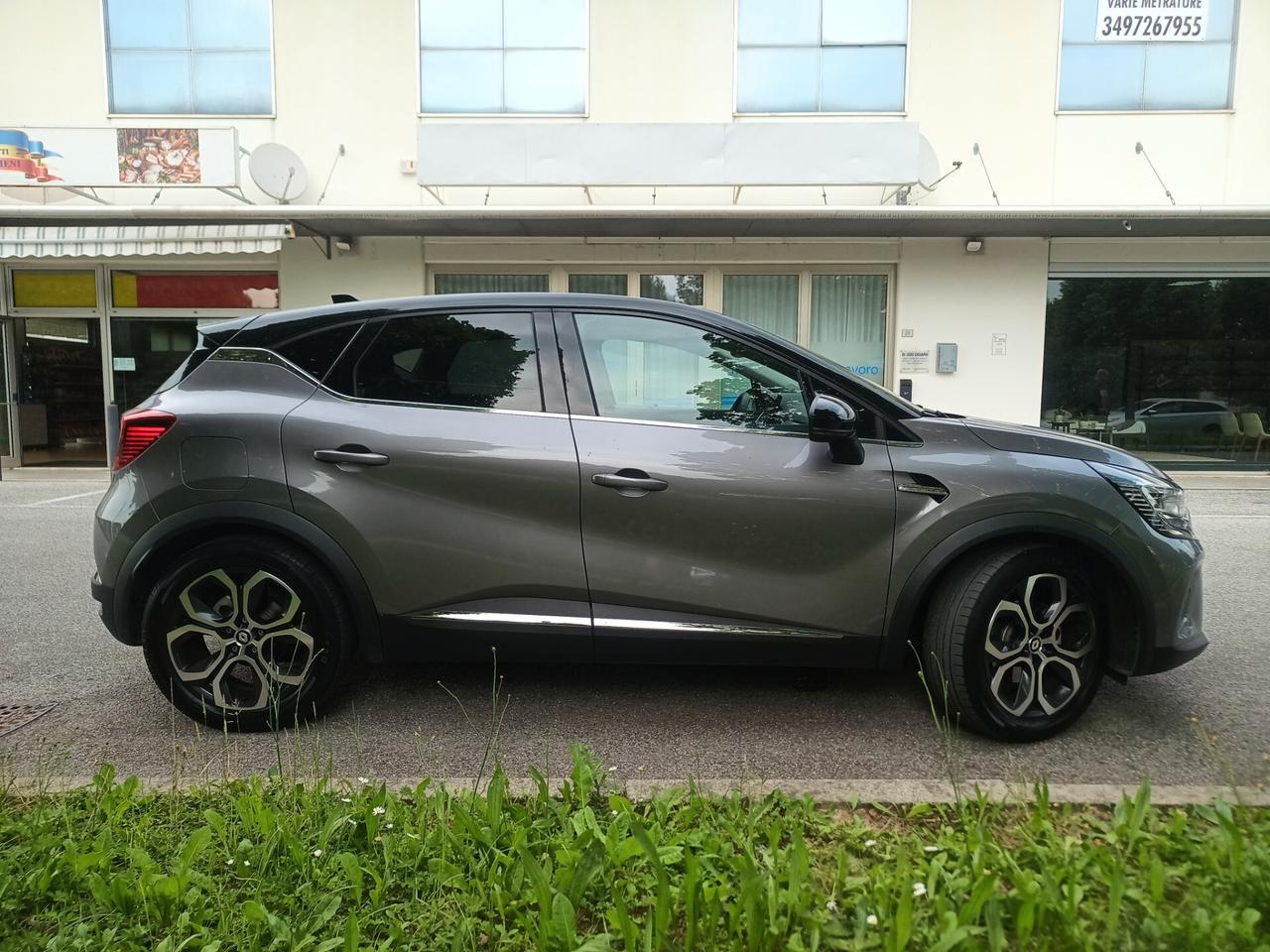 Renault Captur Plug-in Hybrid E-Tech 160 CV Engineered
