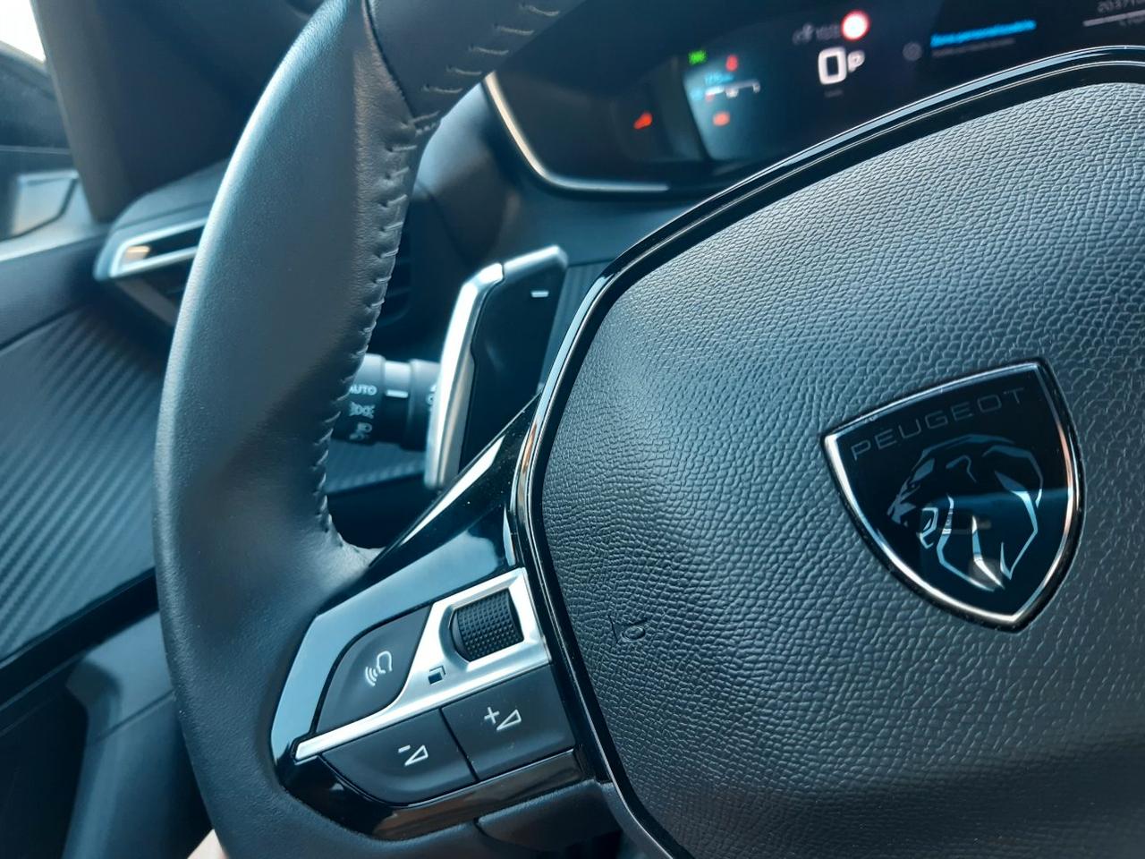 Peugeot 2008 2008 1.2 hybrid Active 136cv e-dcs6 gt