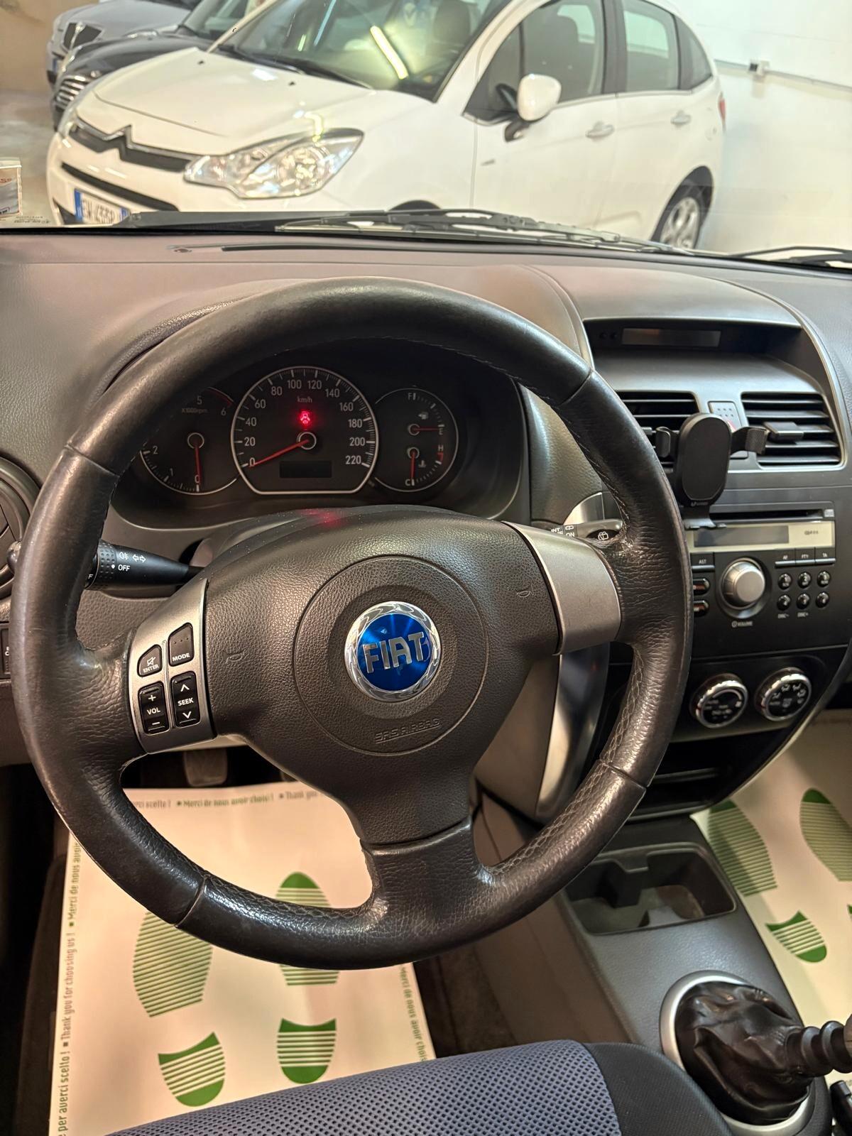 Fiat Sedici 1.9 MJT 4x4 Experience