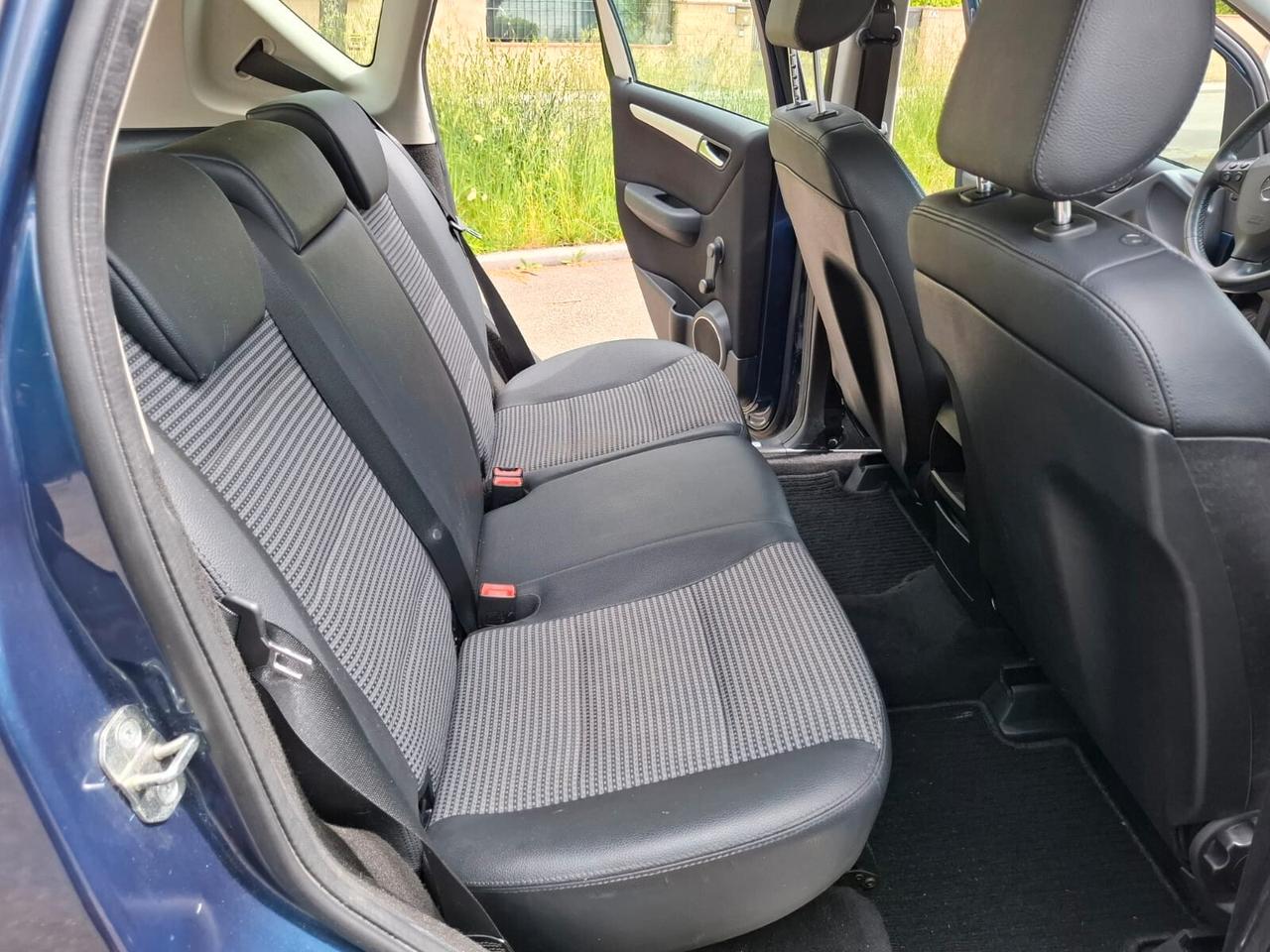Mercedes A 150 benzina 5 porte SOLO 89.000 KM