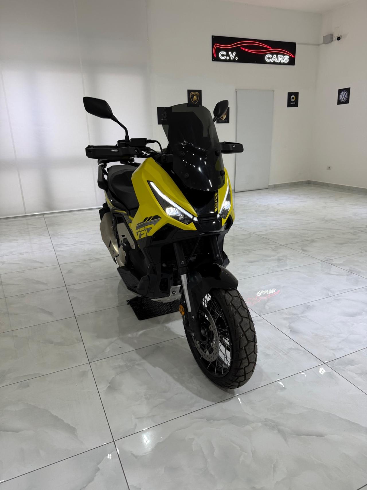 Honda X-ADV 750 EDIZIONE SPECIALE