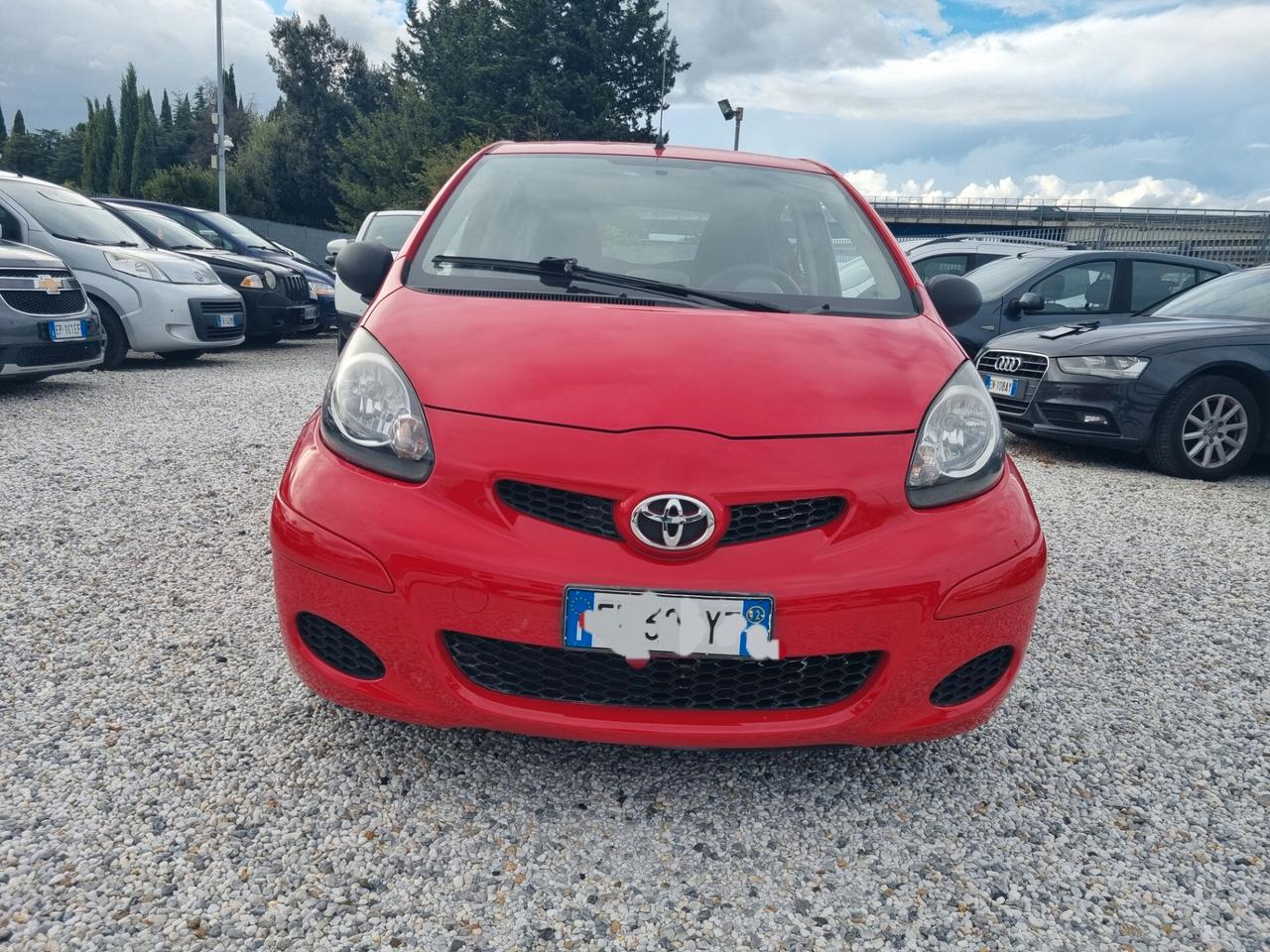 Toyota Aygo 1.0 12V VVT-i 5 porte Sol Connect