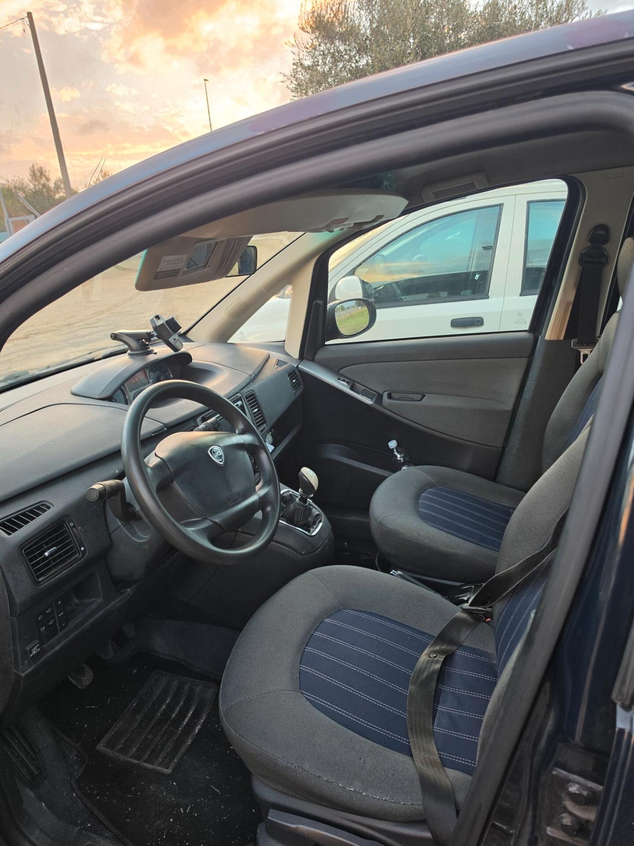 Lancia MUSA 1.4 Argento Ecochic GPL