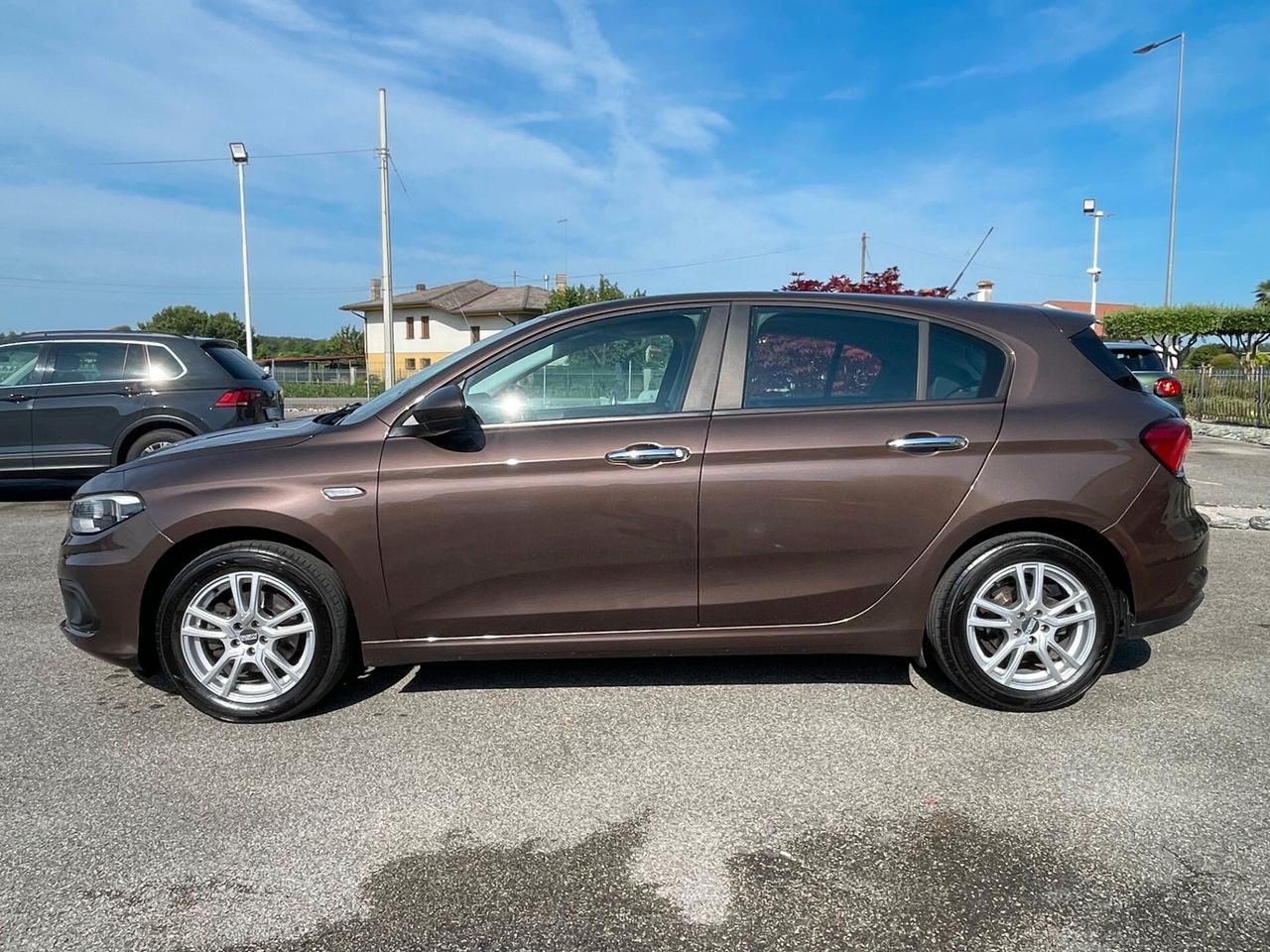 Fiat Tipo 1.4 benzina 5 porte Easy