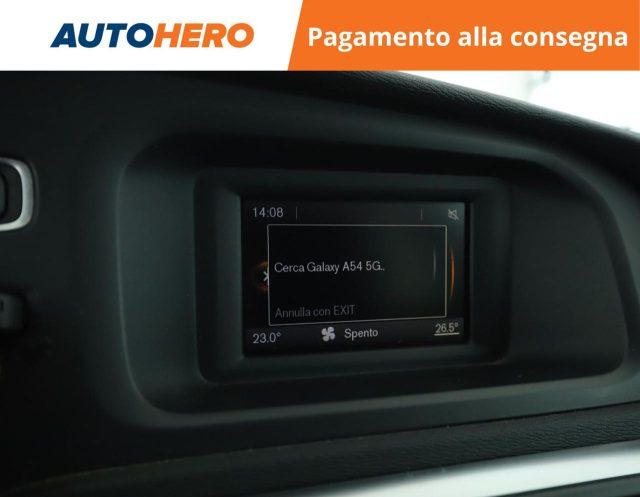 VOLVO V40 Cross Country D2 1.6 Momentum