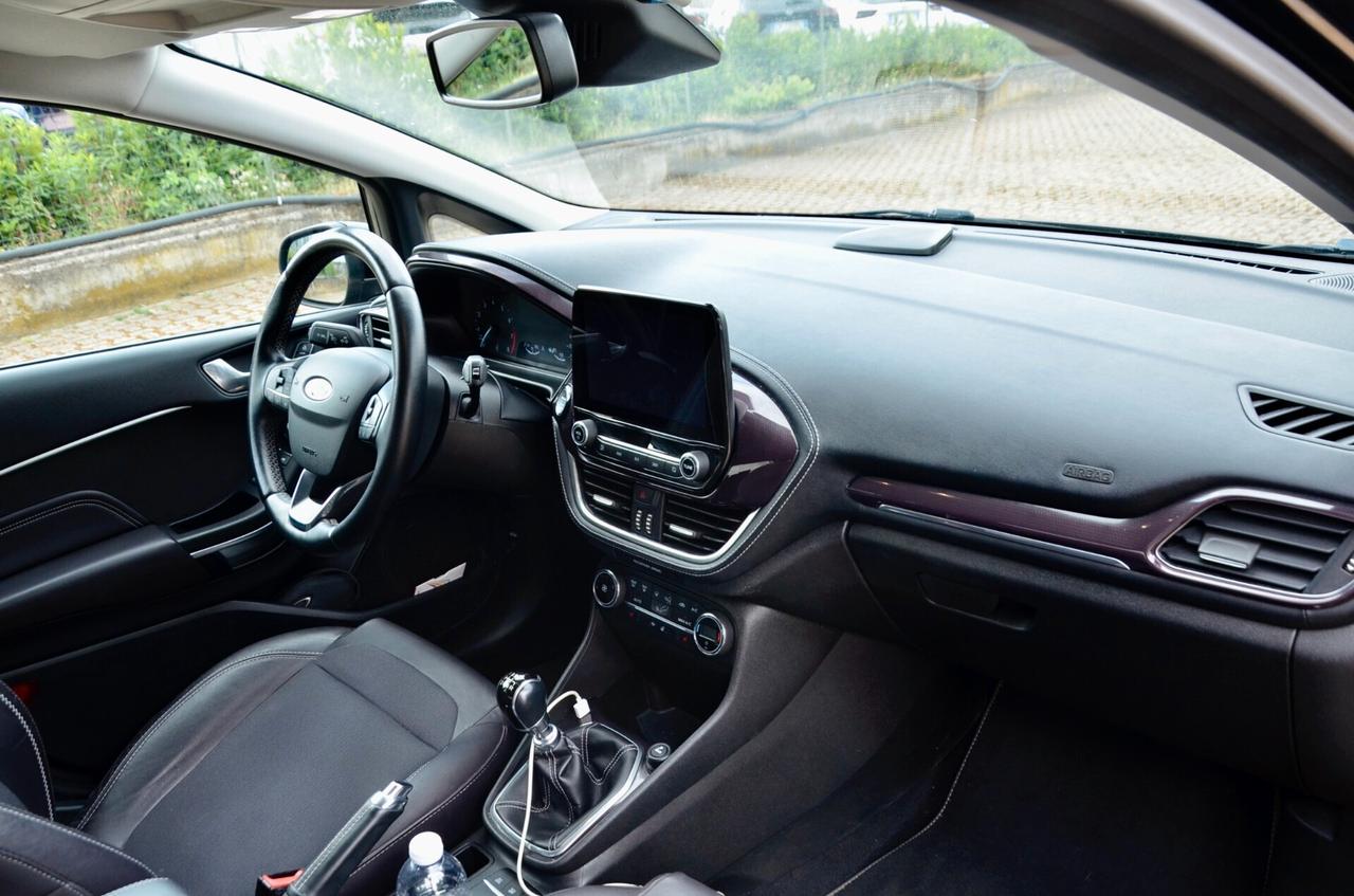 FORD FIESTA 5p 1.0 ECOBOOST VIGNALE 100cv, EURO 6D-TEMP, UFF ITALIANA, APPLE ANDROID, RETRO, PERMUTE