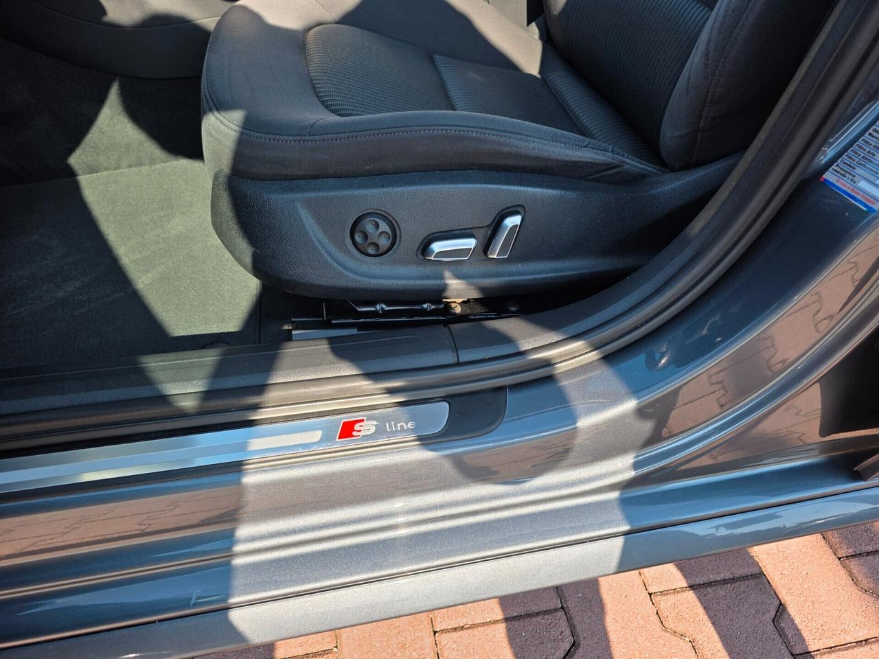 Audi A4 2.0 TDI 177 CV 4x4 full sport