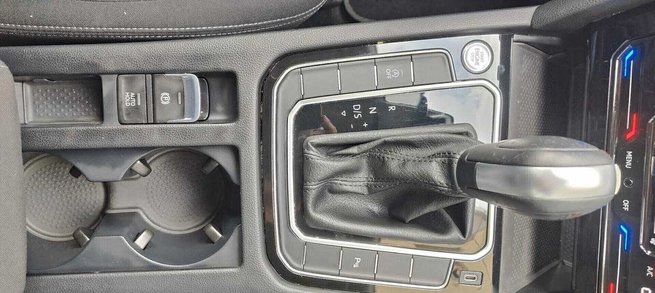 Volkswagen Passat Variant 2.0 TDI SCR 122 CV EVO DSG Business