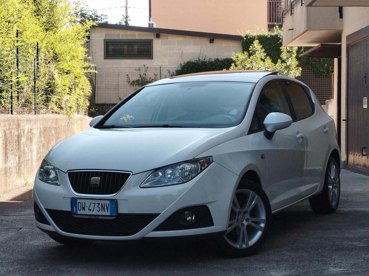 Seat Ibiza 1.6 BENZINA 105cv Sport / TETTO PANO