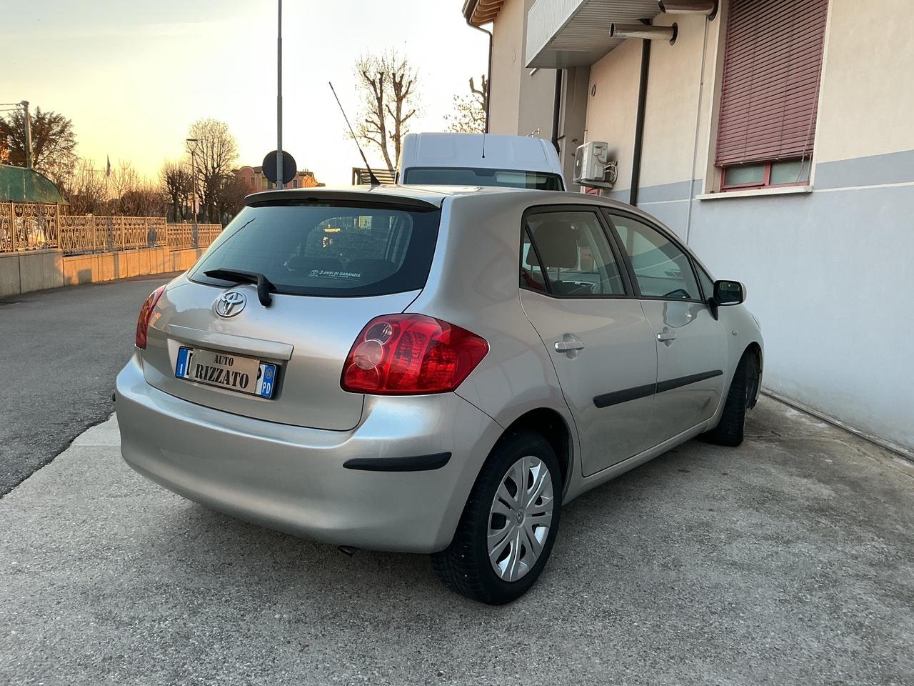 Toyota Auris 1.4 D-4D 5 porte Sol