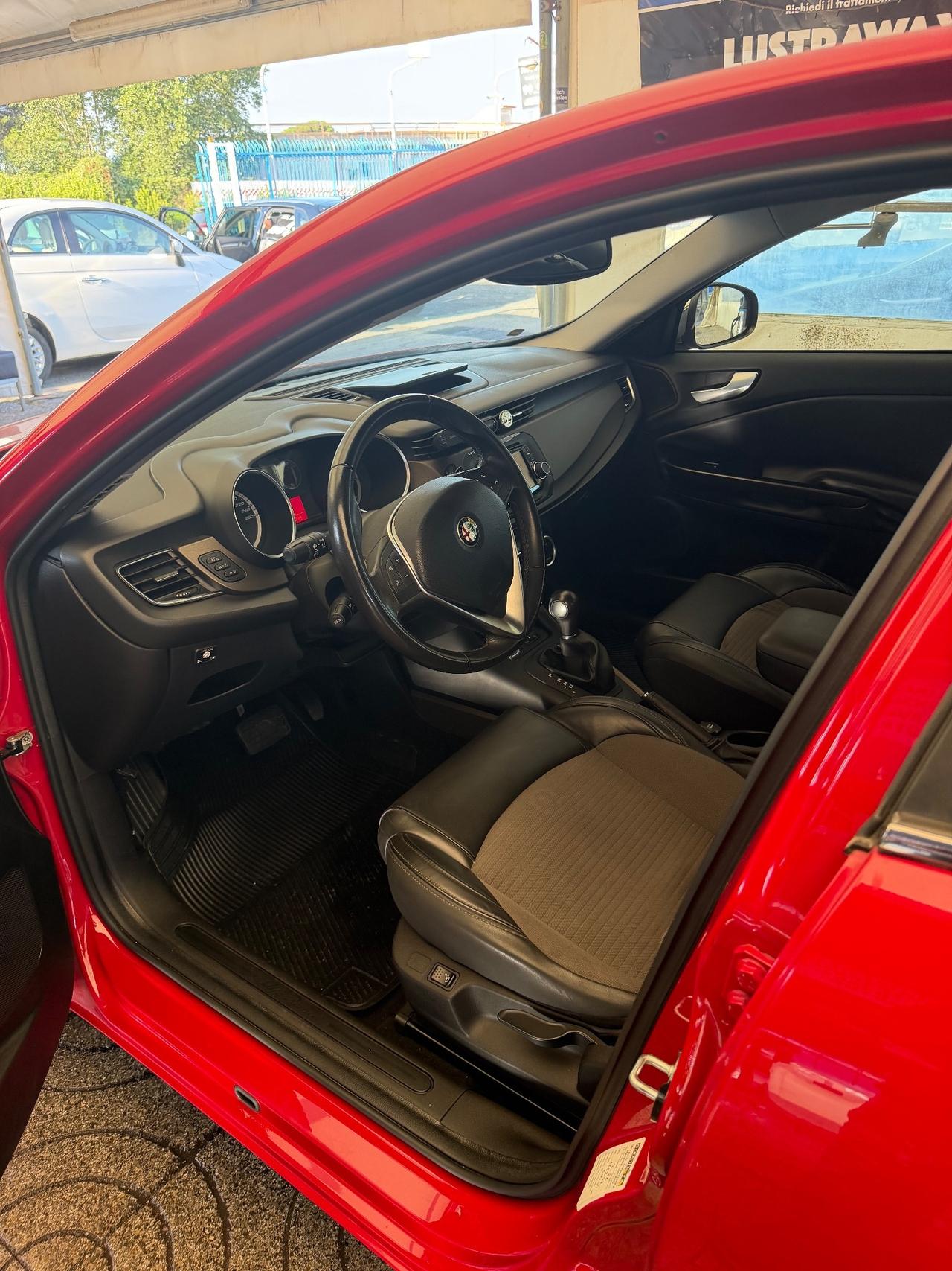 Alfa Romeo Giulietta 1.4 Turbo MultiAir TCT Exclusive