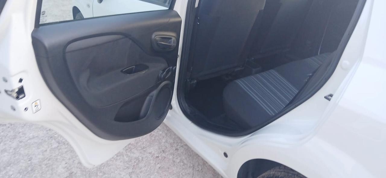 Fiat Punto Evo 1.3 Mjt 75 CV S&S Dynamic - 2011