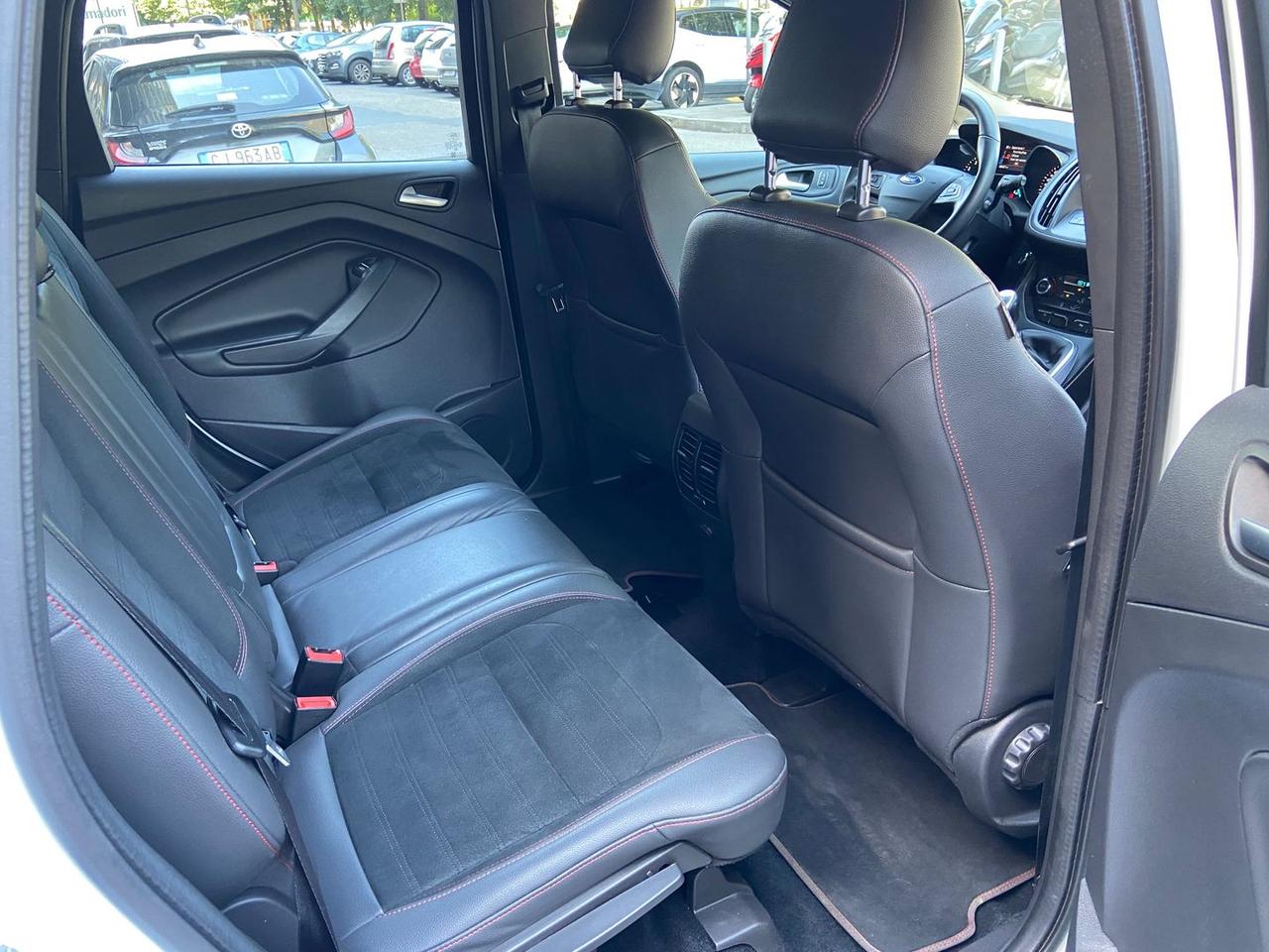 Ford Kuga ST Line 1.5 EcoBoost #11356