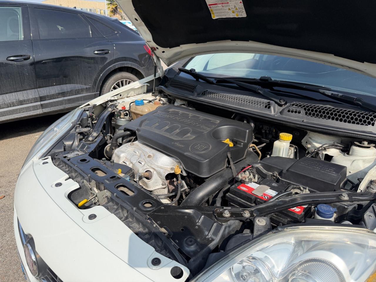 FIAT BRAVO 1.6MJT EURO5 120CV NEOPATENTATI