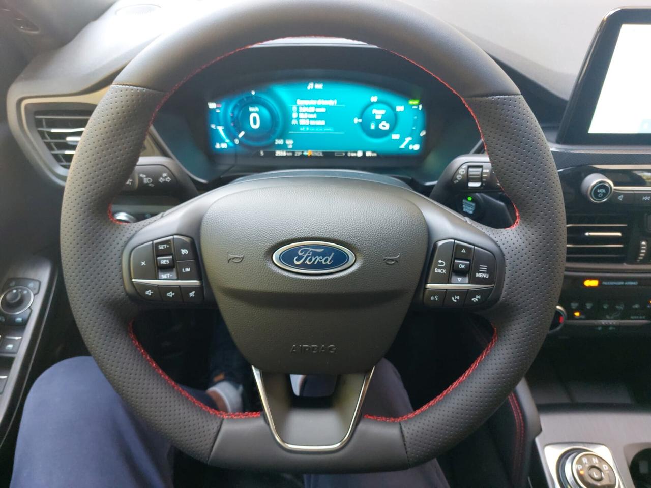 Ford Kuga 2.5 Plug In Hybrid 225 CV CVT 2WD ST-Line