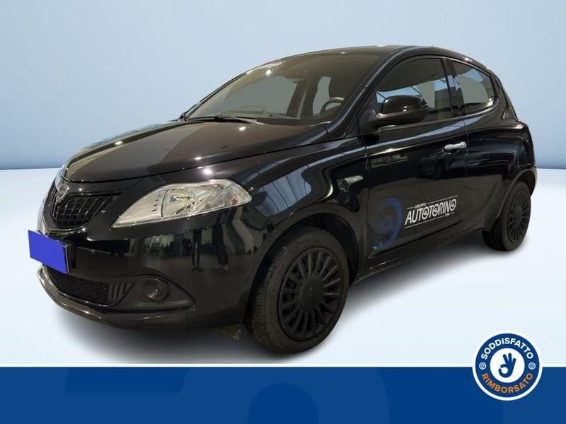 Lancia Ypsilon MY23 1.0 FIREFLY 70 CVSTART&STOP HYBRID SILVER