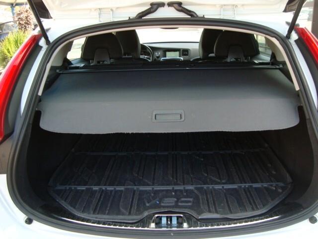 Volvo V60 Cross Country D3 Geartronic Summum