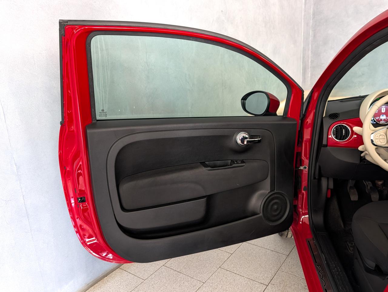 Fiat 500C 1.0 Hybrid 70cv Dolcevita