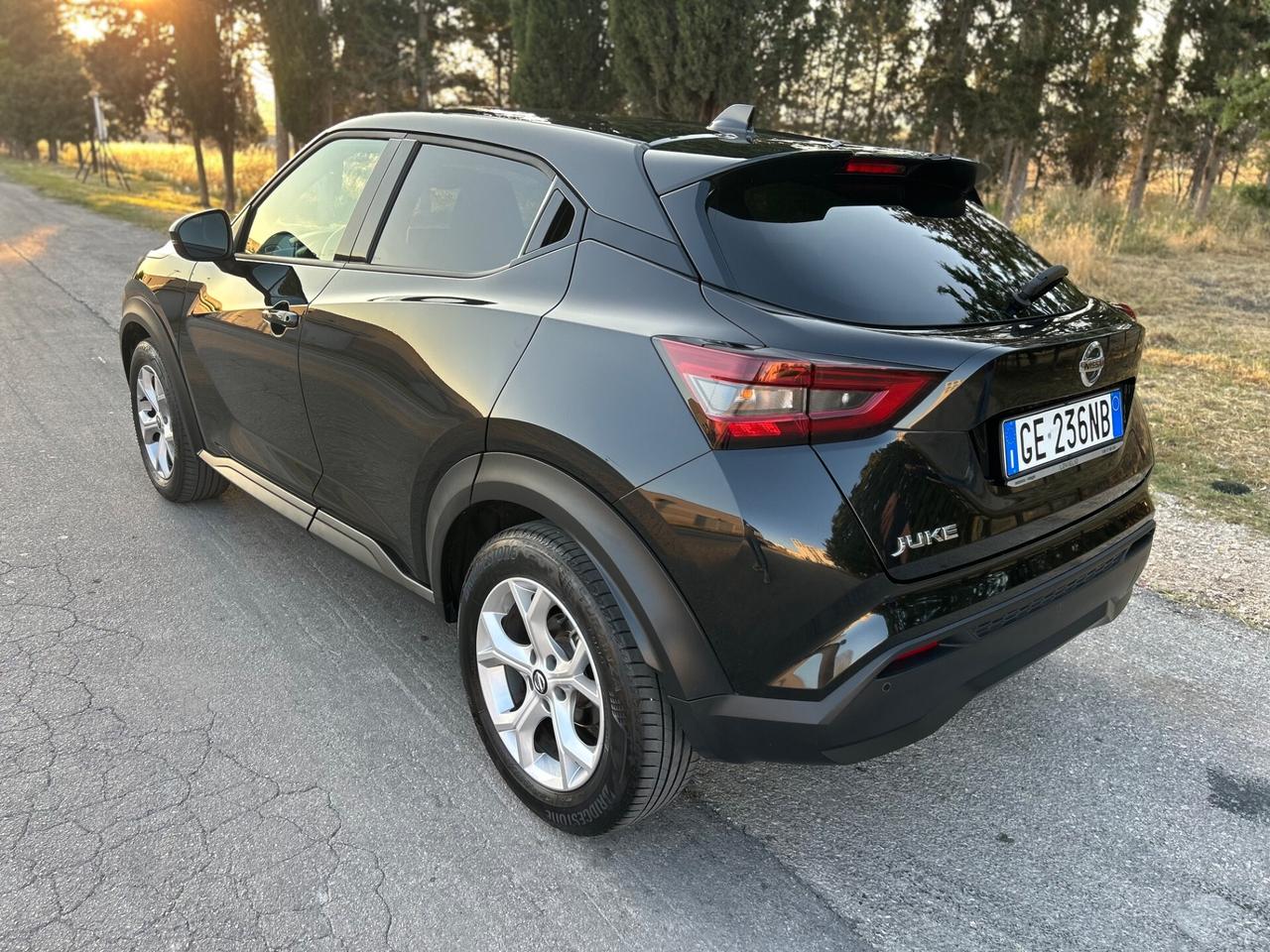 Nissan Juke 1.0 DIG-T 114 CV DCT N-Connecta