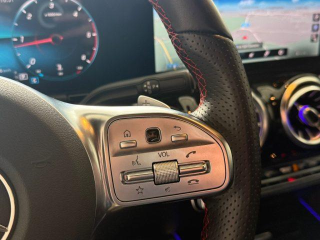 MERCEDES-BENZ GLA 200 200 d AMG/Premium 4Matic