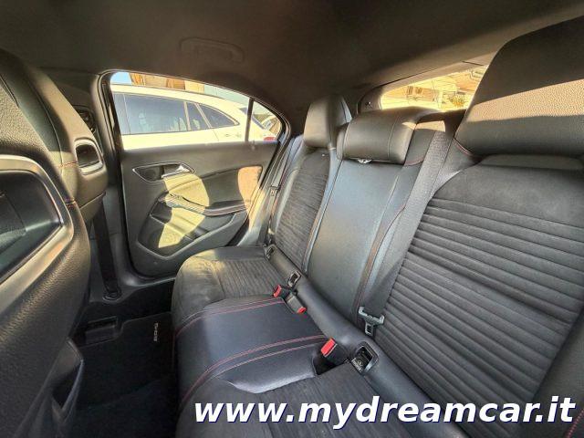 MERCEDES-BENZ A 180 CDI Automatic Premium