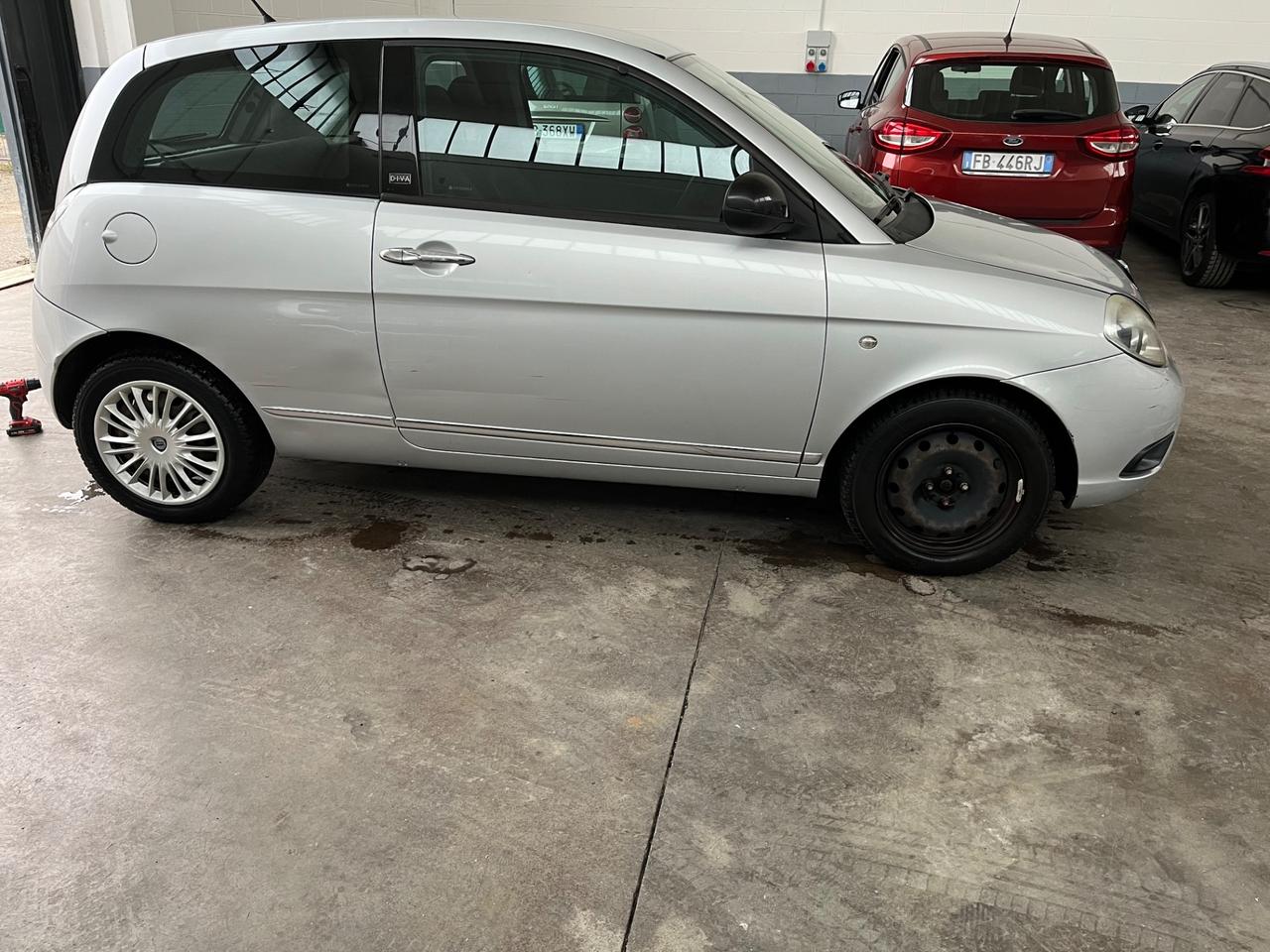 Lancia Ypsilon 1.2 69 CV Diva